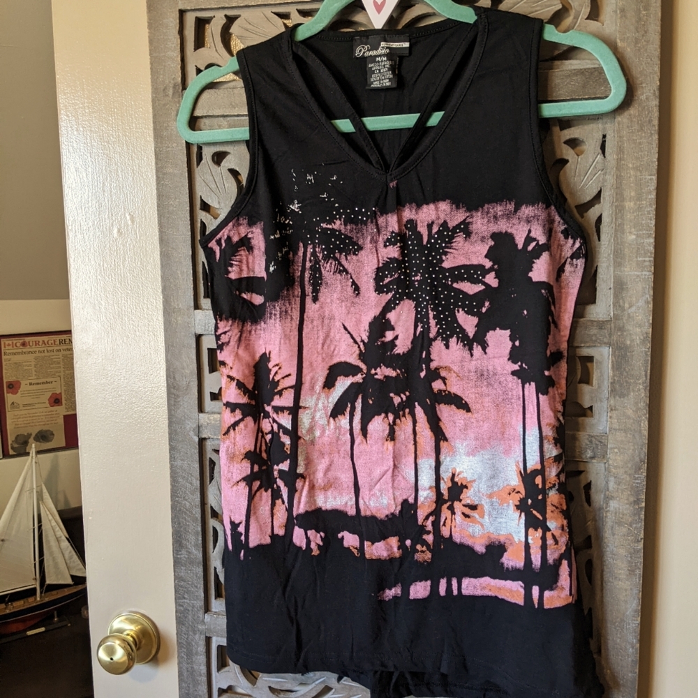 Cotton blend summer tank 🏝️